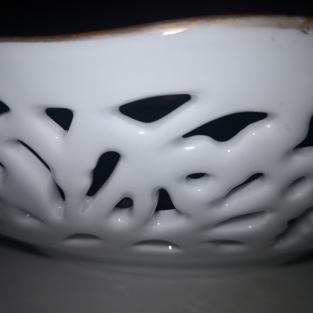 SALE International Porcelain Artists & Teachers Inc. Decorative Dish - Picture 9 of 12